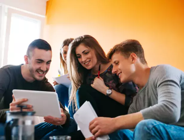 Pourquoi-faire-une-école-de-commerce-