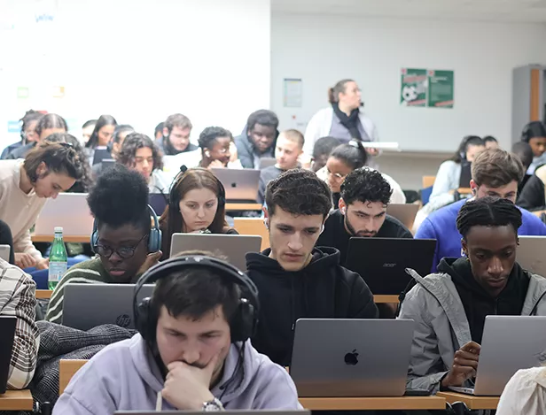 Dernière-Ligne-Droite-pour-nos-Étudiants